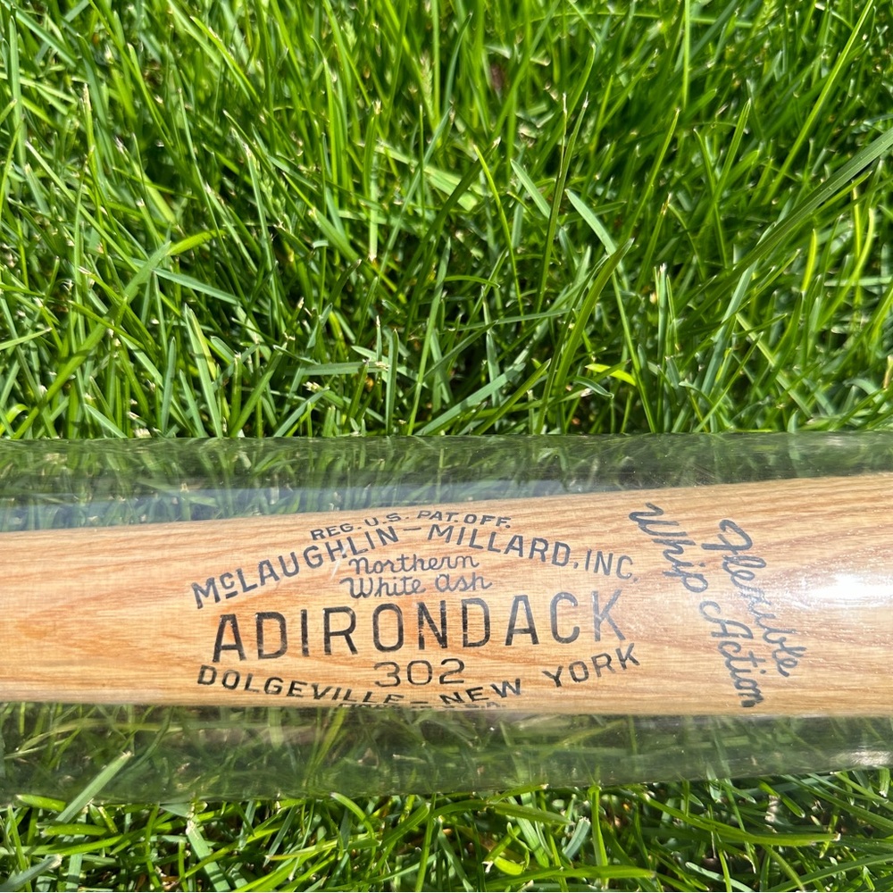 Autographed Baseball Bat ⚾️ - Picture 4 of 4